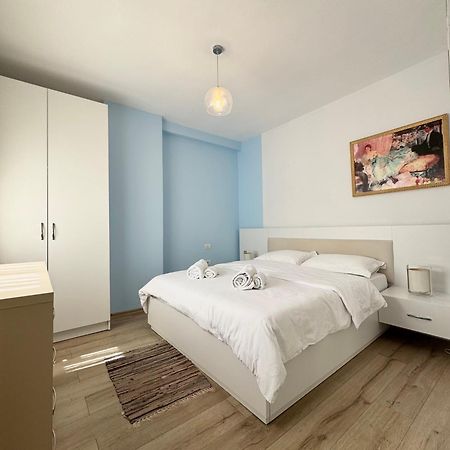 Apartment In The New Bazaar Of Tirana - Hana Blu Eksteriør bilde